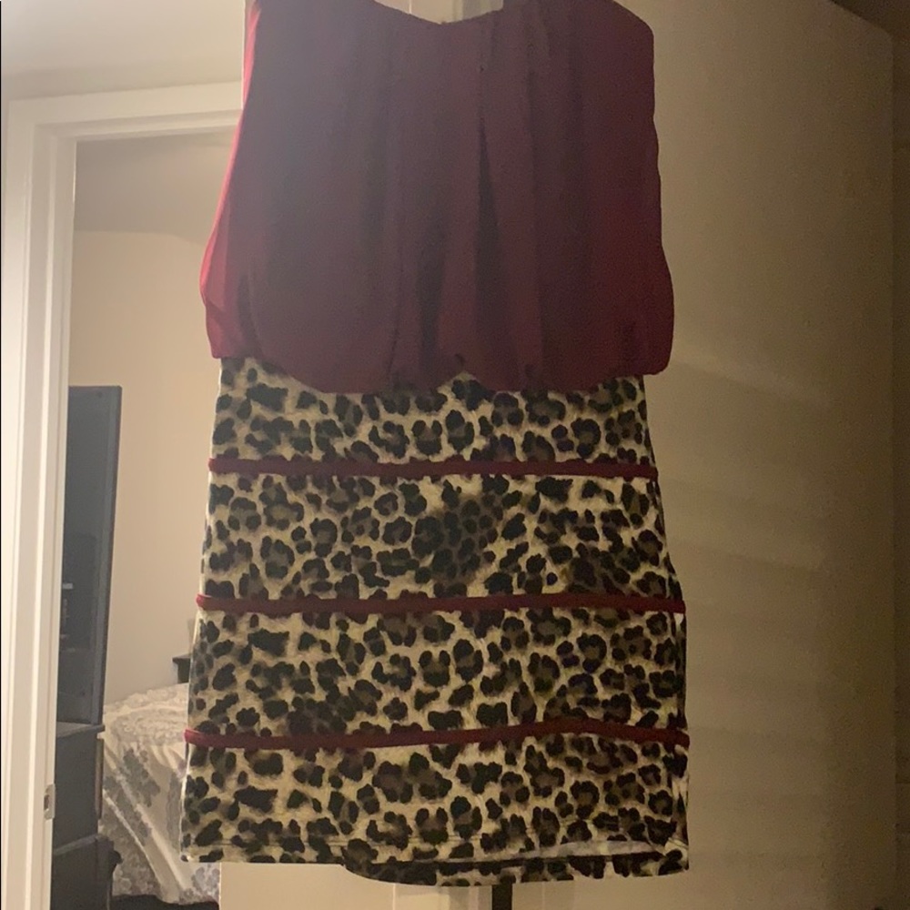 Windsor burgundy/leopard size L club dress